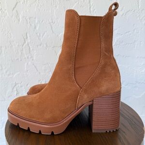 Sam Edelman Rollins Suede Lug Sole Booties sz 7.5